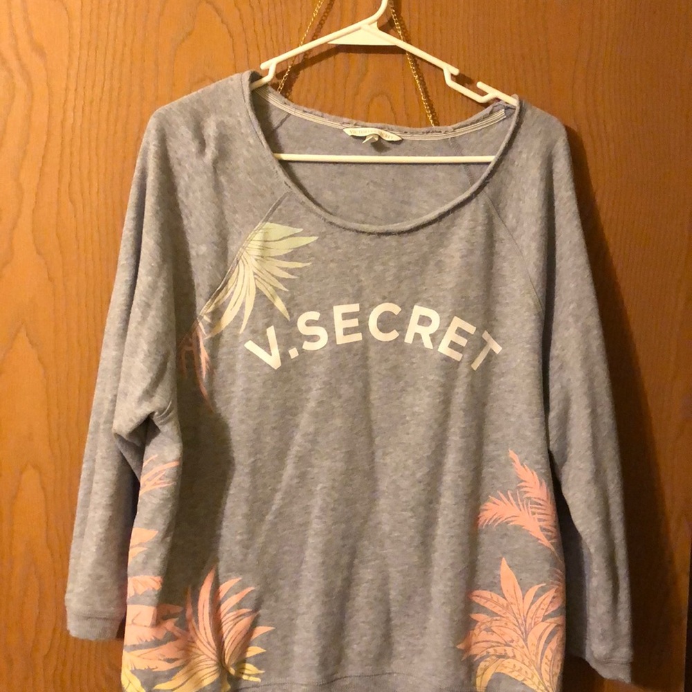 Relaxed fit Victoria Secret Sweatshirt